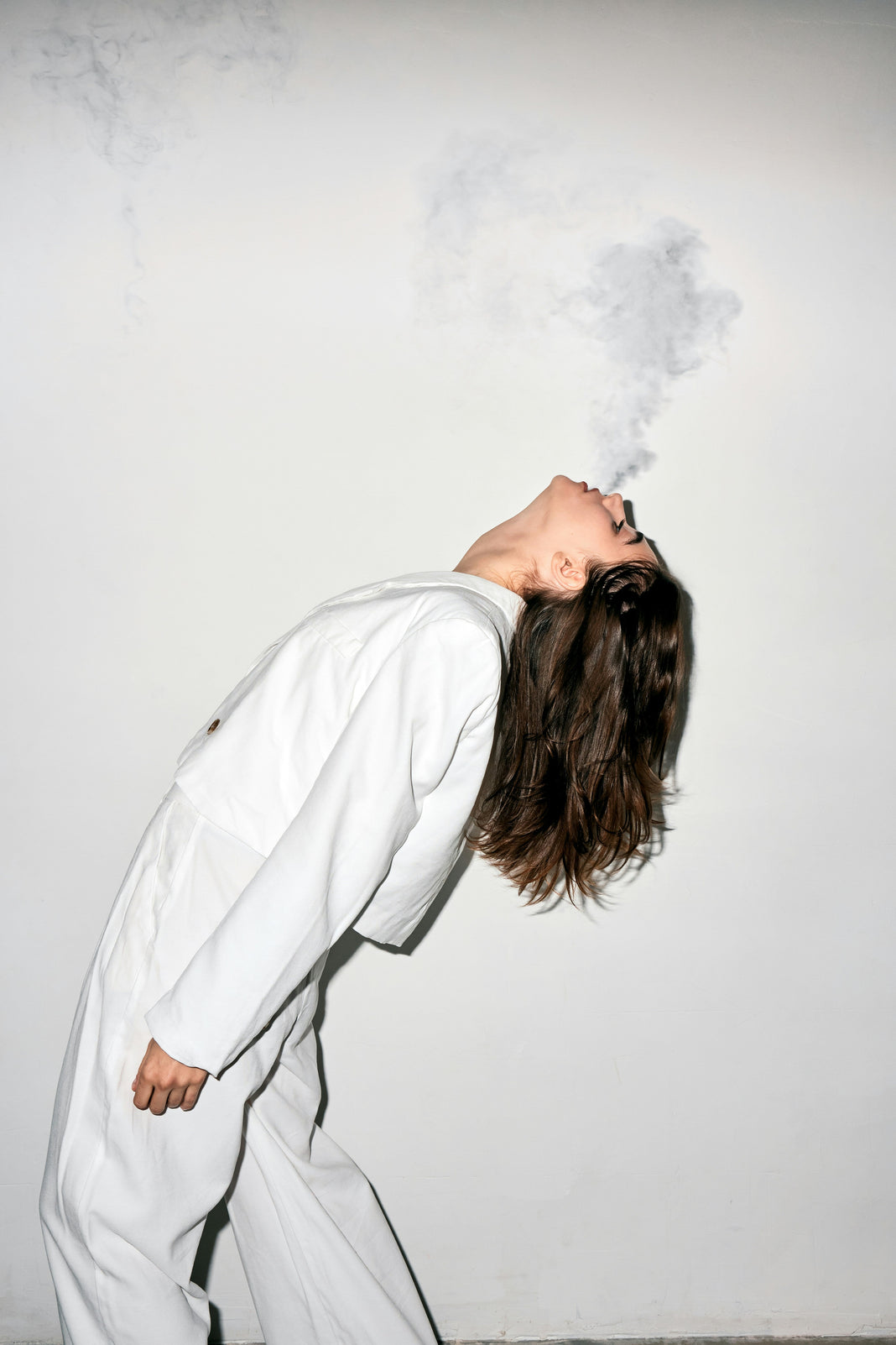Smoking vs Vaping Cannabis: What You Should Know
